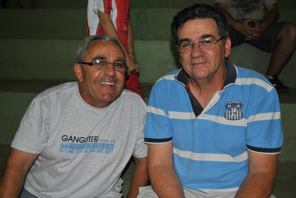 Torcedores e apoiadores na cerimônia